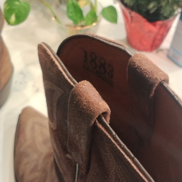 Lucchese boots size 10.5 - Picture 2 of 3